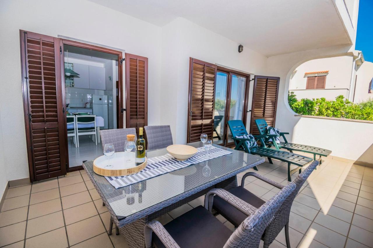 Apartments Pampas Island Pag Паг Екстер'єр фото