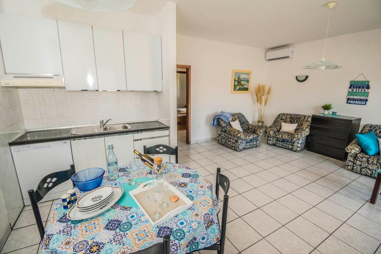 Apartments Pampas Island Pag Паг Екстер'єр фото