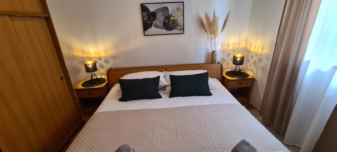 Apartments Pampas Island Pag Паг Екстер'єр фото